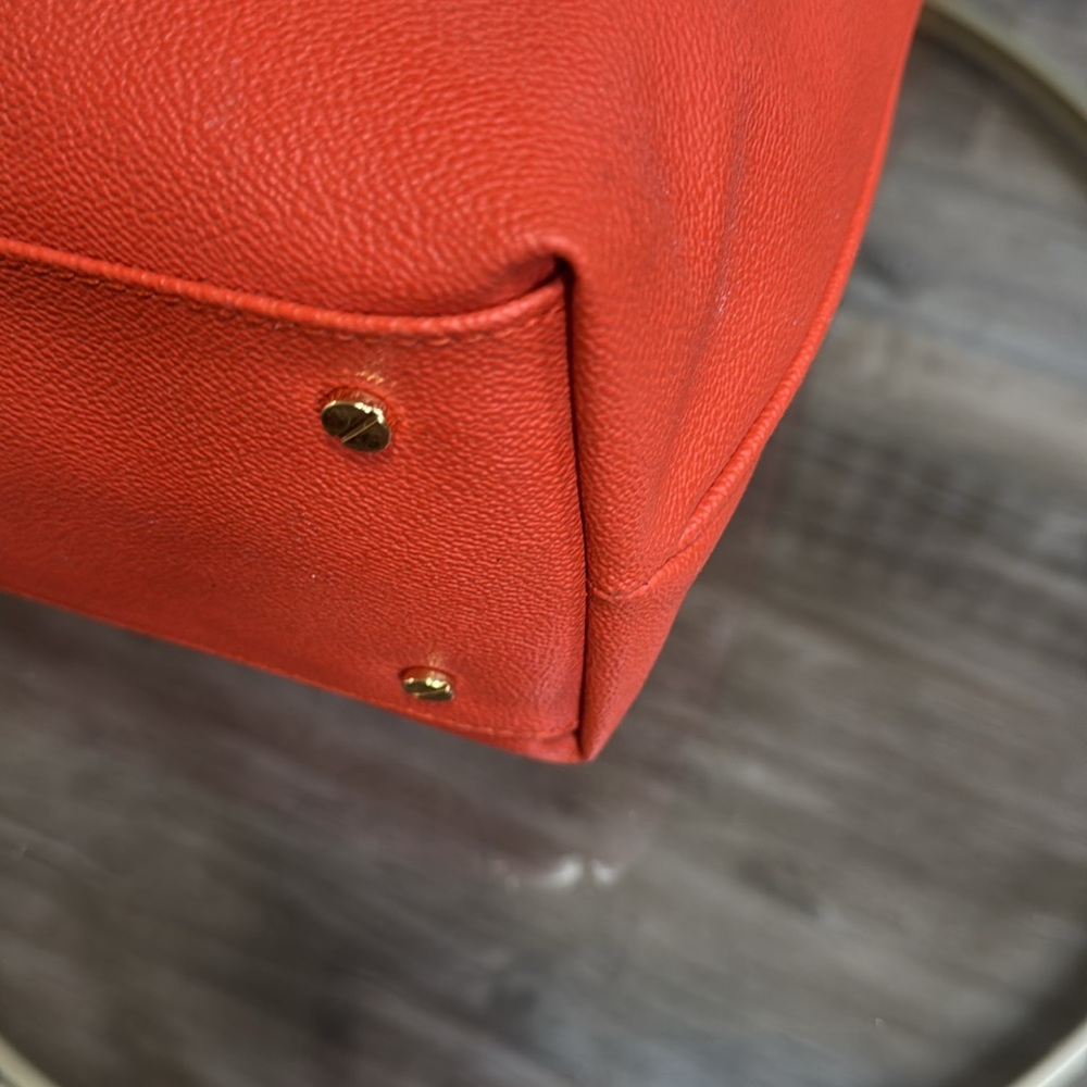 Tory Burch 797 Madison AV. New York Vibrant Orange Tote - Picture 11 of 13